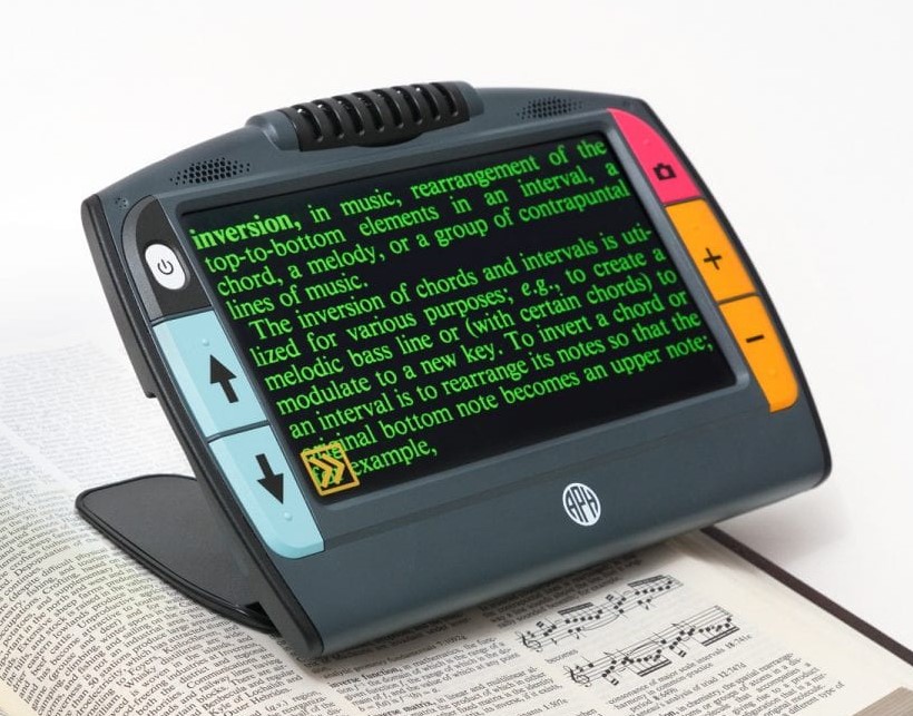 Video Magnifier